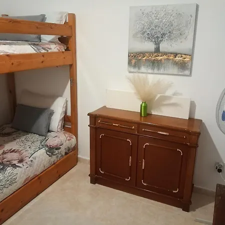 Yakinthos House Ваканционна къща *